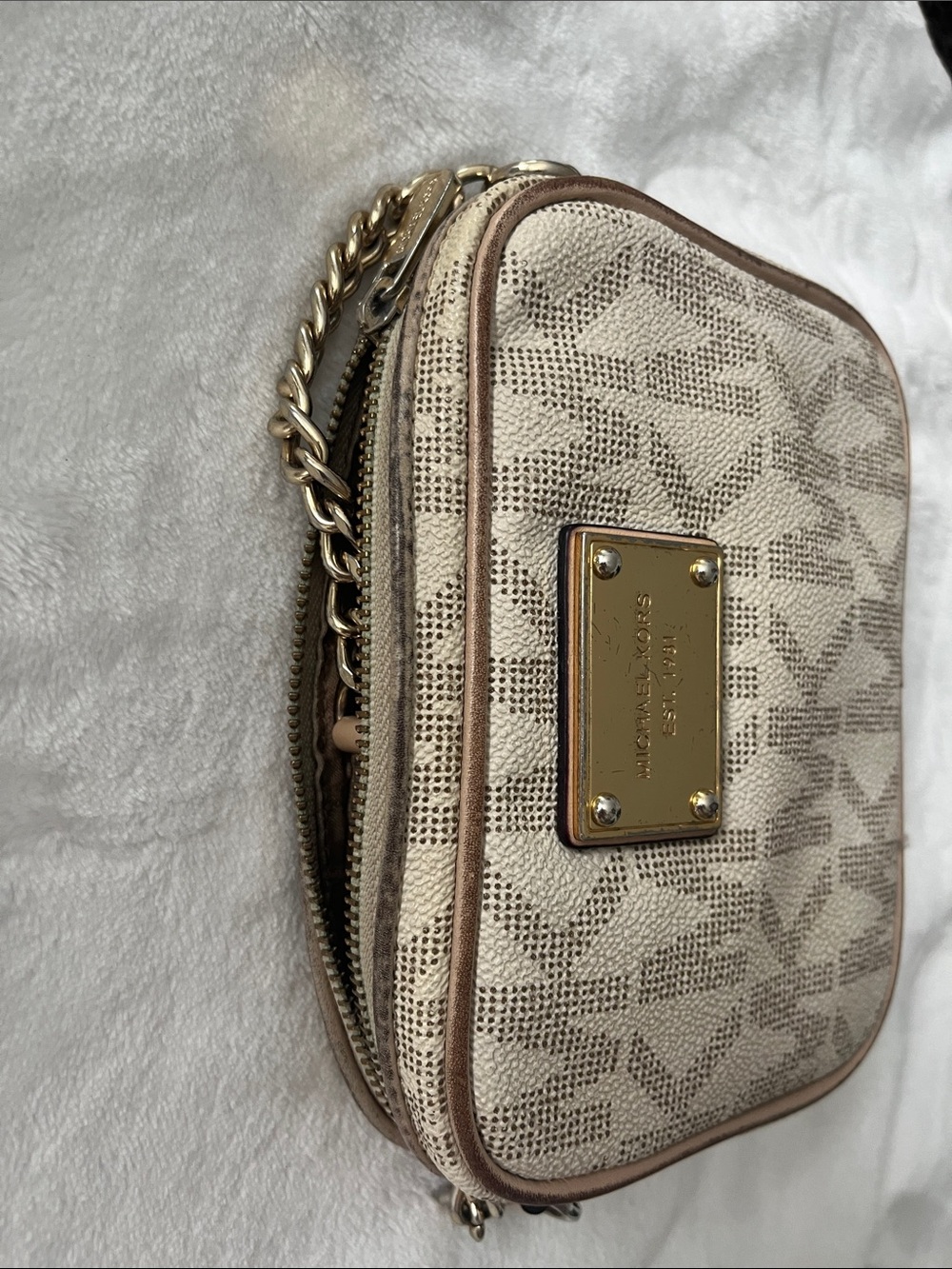 Michael Kors Beige/Tan MK Logo Tote, Crossbody & Wallet Set - Picture 10 of 15